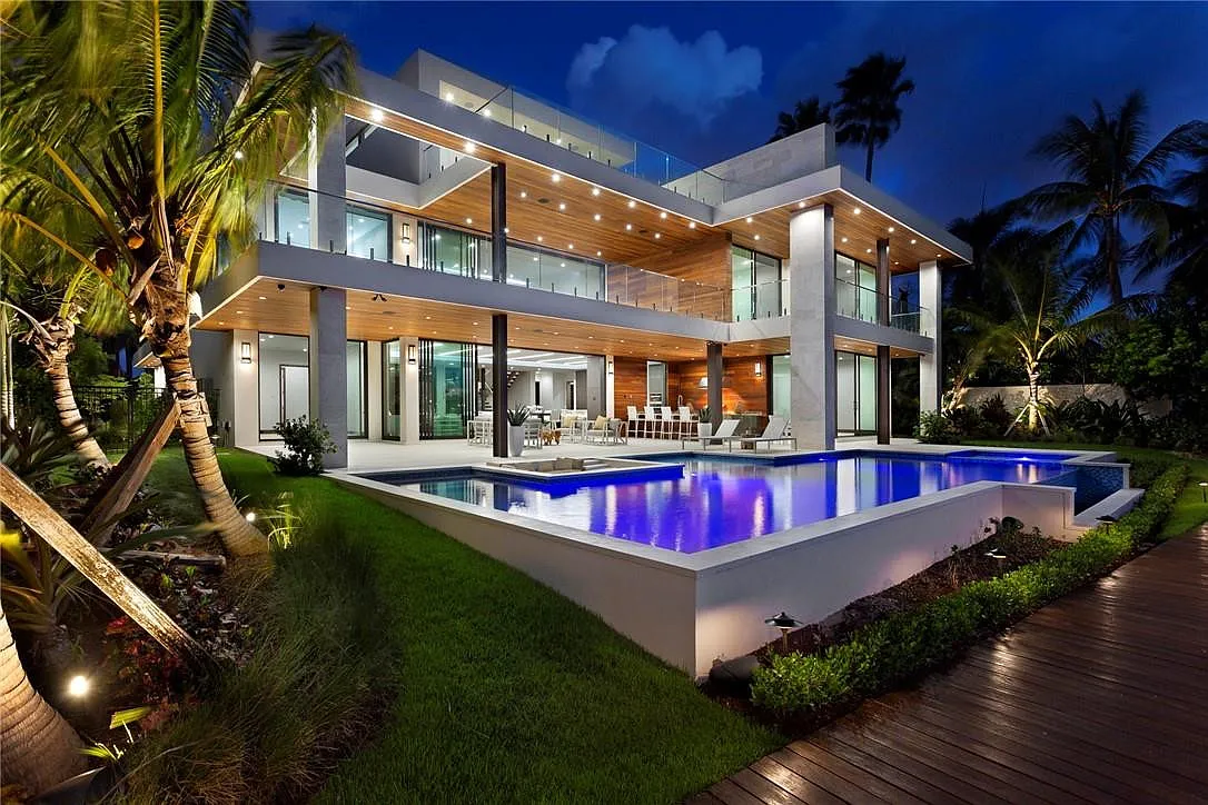 Palm Beach pool area electrical installation